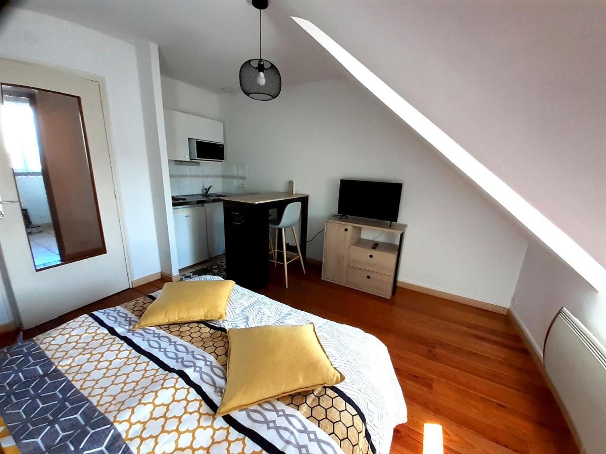 Les Cottages Saint Honore - Henriville อาเมียงส์ ภายนอก รูปภาพ